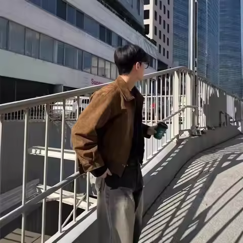 Retro American Style Men's Jacket Fashionable Lapel High End Outerwear Loose Fit Zipper Suede Flight