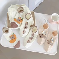 Set of 5 pairs of super hot CAPYBARA short socks, women's ruffle socks made of breathable stretch co