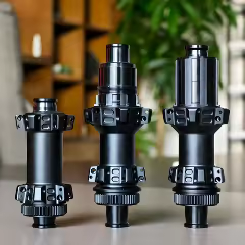 GOLDIX R390 unmarked 24H sealed bearings, ultra-light 338g four-pawl road bike hub compatible with S