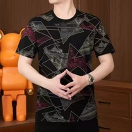 捡漏~冰丝印花时尚男装2025夏季减龄遮肚短袖T恤男士上衣25.6.3Picking up leaks~Ice silk printed fashionable men's clothing 2025