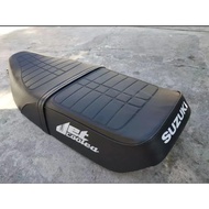 SUZUKI Motorcycle Seats RC 100, Bravo, RC STANDARDSUZUKIs