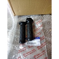 (3501-209-00) Handlebar Cover + Accelerator Y100 Mate 100 Queen 1 Pair