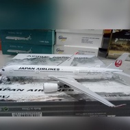 Japan Airlines A350-900 Phoenix 1,400 JPS911