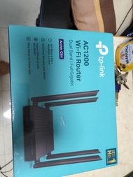 Tp link router Ac1200 Dual band