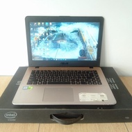 Laptop Asus Core i5 Gen 8 Asus Vivobok A442U Dua Vga Nvidia 2gb Ram 4