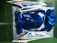 cover body full halus beat karbu putih biru/bodi full halus beat karbu biru/full body halus beat
