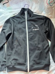 豐天商店 HELLO KITTY 外套