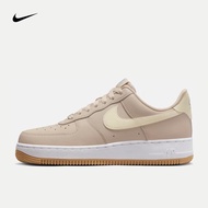 耐克（NIKE）女子空军一号运动鞋 AIR FORCE 1 \'07 AF1 DD8959-111 36.5