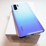 9.5新華爲P30 pro （8+256）天空之境 盒序一樣 功能正常 外觀保存新 無維修過 錸卡鏡頭=17500  螢幕：6.47 Ip68防水 四鏡頭 雙4g+4g待機