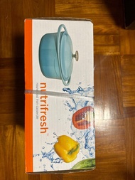 全新nutrifresh鑄鐵鍋 4L 無拆盒 未用過