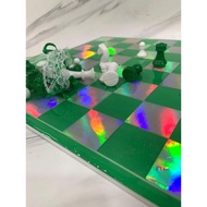 Resin Chess Board & Chess Pieces | Custom Resin Chess Game | Custom Chess Pieces | Grenn & Hologram 