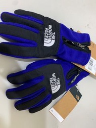 【The North Face】可觸控抓絨手套 Denali Etip™ Gloves