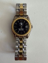 品牌 Hollywood Polo Country Club 推出的 Ocean Master 系列雙色（間金）鋼帶機械手錶（唔識郁）