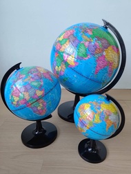 Whole World Map Globe Stand / Earth Map Globe Decorate Stand 地球仪