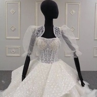 LUXURIOUS QUALITY SHINY AND SHINY WEDDING GOWNS +BOLERO.