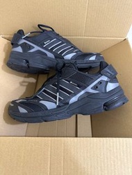 Adidas愛迪達 男款 慢跑鞋  防水 運動 休閒 避震 支撐  GORE-TEX  運動鞋   黑色 HP6716