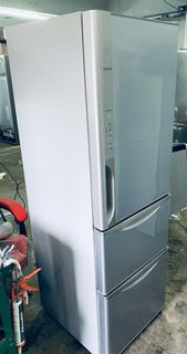 三門雪櫃 大容量 Hitachi 日立 174CM高 R-S32E 100%正常 九成新以上++二手雪櫃//電器***冰箱 ‘’‘’refrigerator