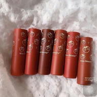 kiss beauty lipstick