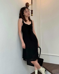 Vynn - Camellune Midi Dress เดรสสายเดี่ยว