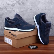 Sepatu Reebok Classic Utility Leather Dark Grey Black Abu Putih Sneakers Pria BNIB
