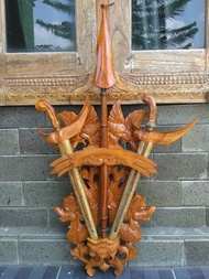 Blawong Keris dan Tombak Ukiran Naga Raja Kayu Jati