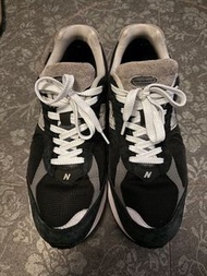 New Balance 2002R Black Gore-tex 防水