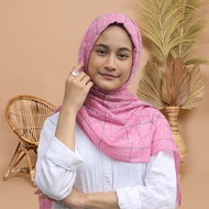 Dubai Fashion Pashmina Hijab Motif 5