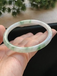 冰種 天然翡翠 緬甸 A玉 玉鐲 • 冰種飄花翡翠圓鐲