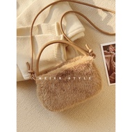Korean Style ins Autumn Winter Furry Bag Saddle Bag Plush Bag Furry Portable Small Bag Shoulder Mess