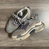 balenciaga triple s original made in italy version