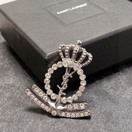 💥現貨💥 頂級重工滿鑽皇冠YSL造型胸針 | Top Heavy Industry Full Diamond Crown YSL Shape Brooch|
