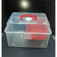 Plastic box, mini medical box 18x12cm, 7.5cm high, transparent, with handle, made in Japan. D012