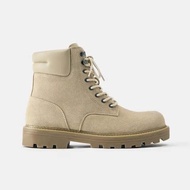 PB men's leather lace-up boots in ecru color