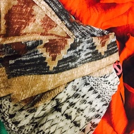 Brands outlet wide shawl (new)