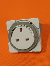 24 小時機械式定時器插座 自動控制家用電器 充電設備或水族燈具的自動開關時間