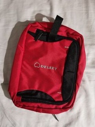 特價 Delsey unisex overnight small travel bag - deep red (Size 31x23x5 cm) 大使牌中性深紅色-旅行洗面用品收納包