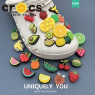 ◎⊕ ongguanshiruihaomaoyiyoux jibbitz crocs ของแทั ใหม่ ตัวติดรองเท้า Crocs ลายดอกไม้ ผลไม้ ของแท้ อุปกรณ์เสริมรองเท้า Crocs jibbitz