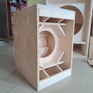 6 inch parathel box, 9mm smooth plywood, 2 sides