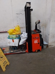 電動唧車 堆高車