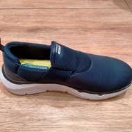 sepatu sneaker slip on power pria bata