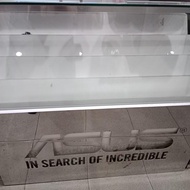 etalase bekas asus kondisi bagus 1meter di PlasmaPonsel