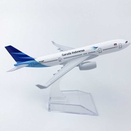 16CM Garuda 737 Boeing 737 Alloy Airplane Model Indonesia 737 Sales Good Sales