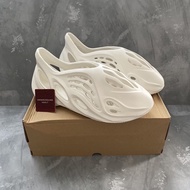 Yeezy Foam Runner Sandals RNNR Ararat Sand White Yezzy YZY NXT MXT Slide