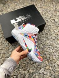 Nike Lebron James LBJ12  詹姆斯12代 棱鏡彩虹  實戰籃球鞋