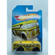Hotwheels Surf Bus (School Bus)