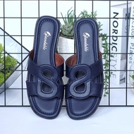 Geovani Gendhis - Sandal Kulit Wanita Sandal Kulit Wanita Terbaru Sandal Selop Slop Warna Hitam Puti