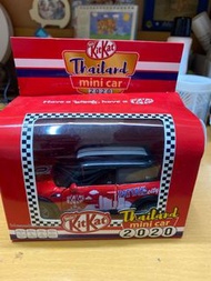 Kitkat mini car mini cooper