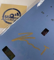 Kiri T - a kiridiculous distance (親筆簽名版)
(全新現貨)