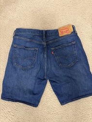 二手 美國購買 Levis Levi‘s 501 Jeans  深藍色牛仔短褲 W34
