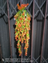RAMBAT VENSIA/RAMBAT BUNGA HIAS/BUNGA PLASTIK/BUNGA ARTIFICIAL/BUNGA RAMBAT DINDING/FREE POT WAJIK